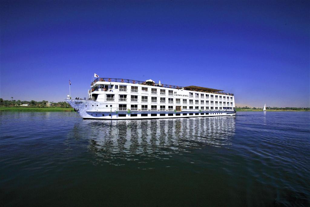 Giza Shipyard Crown Jewel